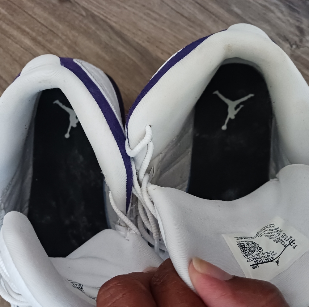 Jordan laker 13